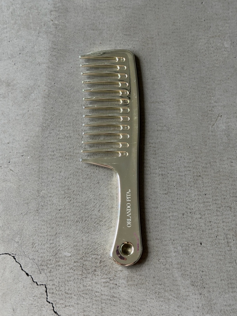 Orlando Pita / Hair Comb Wide Tooth Detangling / Gold